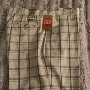 Dockers Microfiber White Plaid Shorts